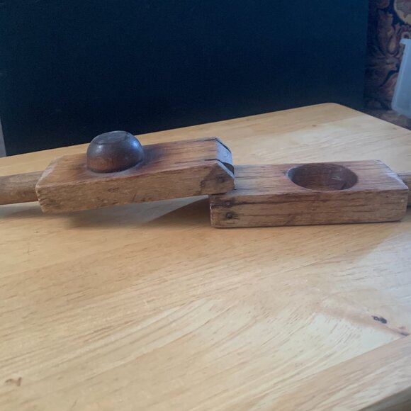 Vintage Antique Wooden Lemon press Juicer Squeezer kitchen primitive old wood - Picture 14 of 16